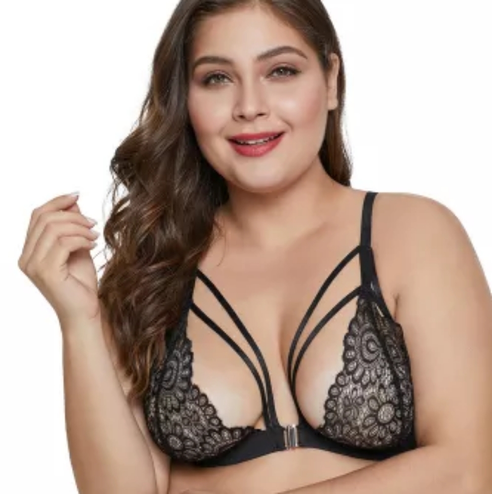 Black Floral Plus Size Bralette